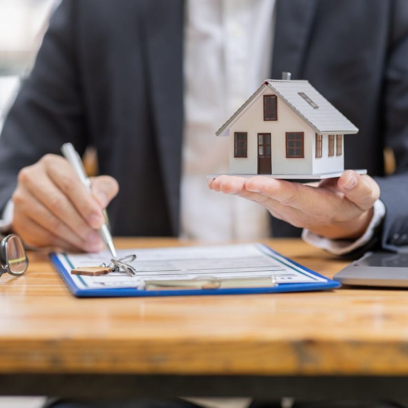 Get the best mortgage rates in Calgary. Our team of experienced advisors will help you find the lowest rates and secure your dream home. We have access to all major lenders, allowing us to find the perfect rate for your needs. Start saving today!